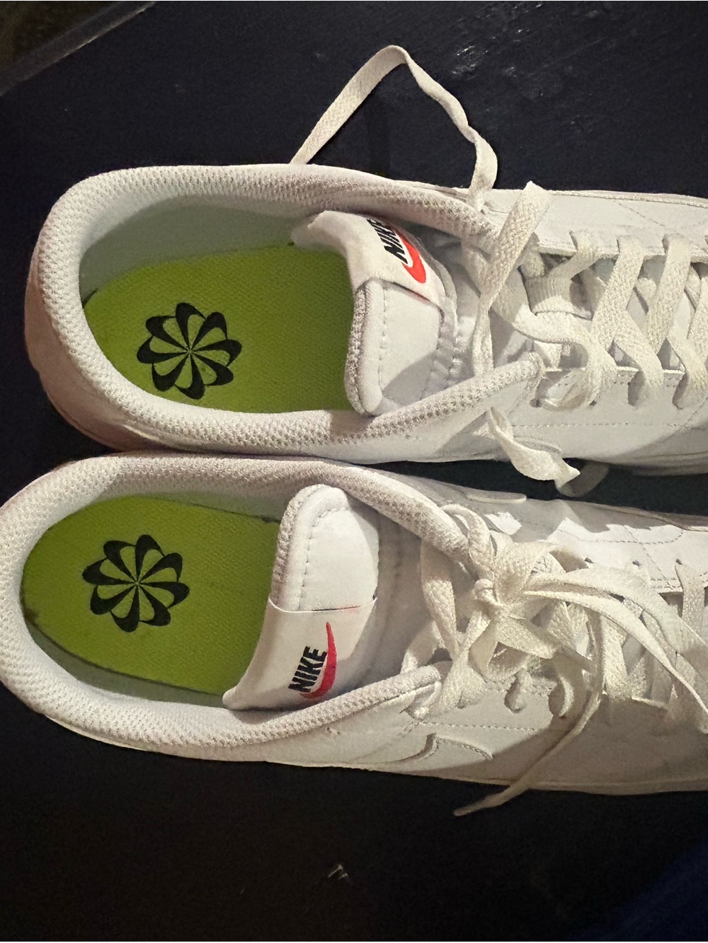 Nike White Low-Top Sneakers with Lime Green Insoles